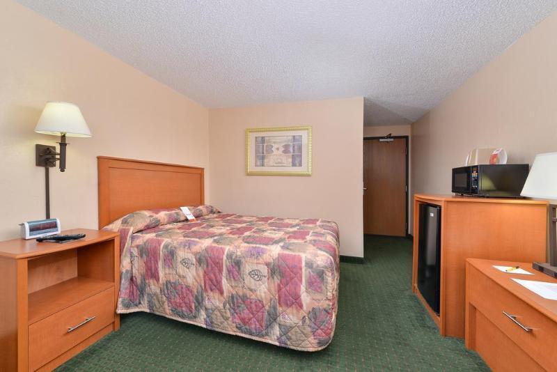 Super 8 By Wyndham West By The River 2* Casper