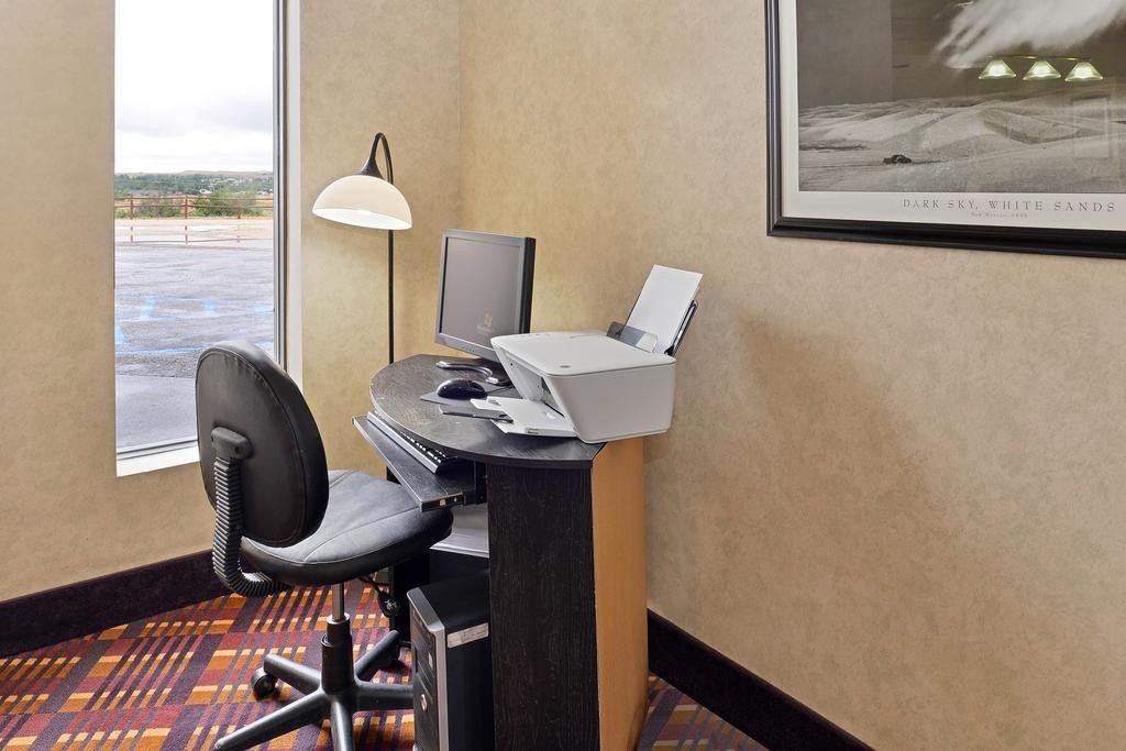Super 8 By Wyndham West By The River Motel Casper